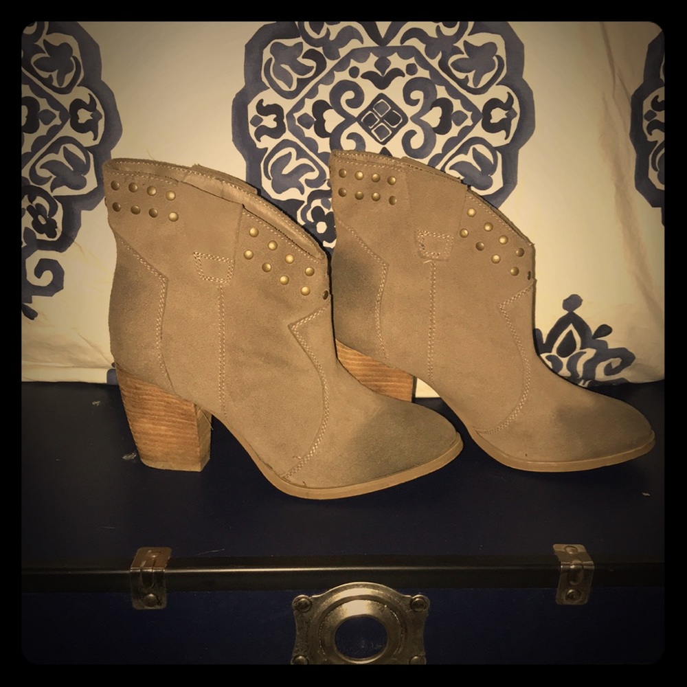 Steve Madden Booties